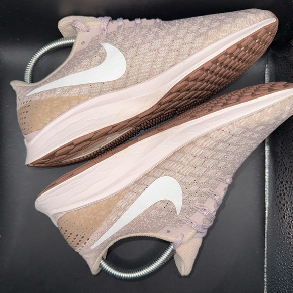 Size 6.5 - Nike Air Zoom Pegasus 35 Particle Rose Women, 942855-605, Clean - Picture 7 of 10